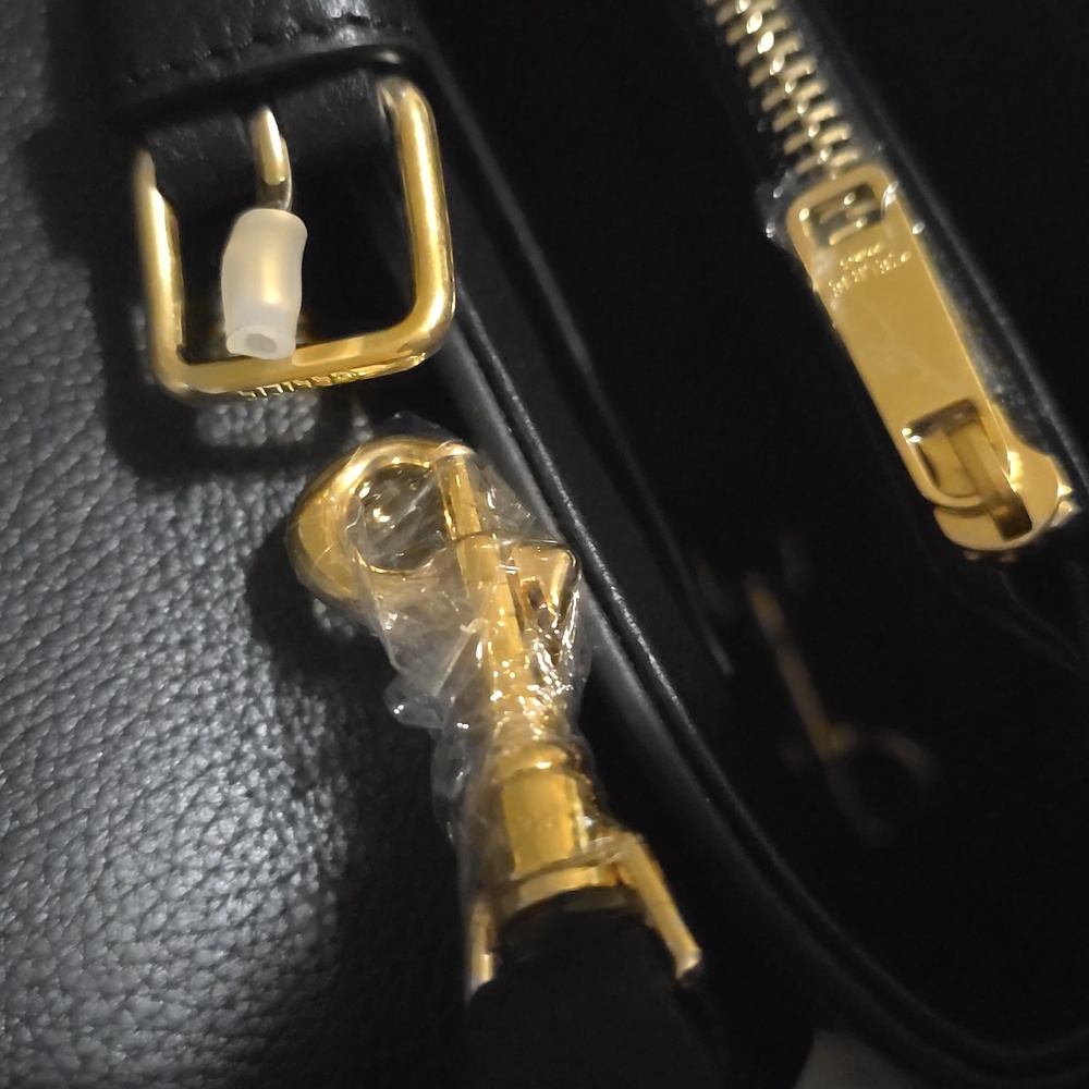 BRAND NEW!!! AUTHENTICATED CELINE TEEN NINO BAG IN SUPPLE GRAINED CALFSKIN - Picture 11 of 16